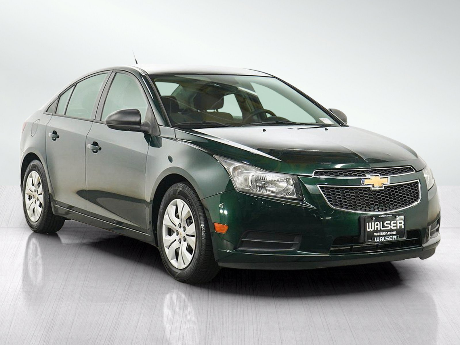 Used 2014 Chevrolet Cruze LS FWD image 7