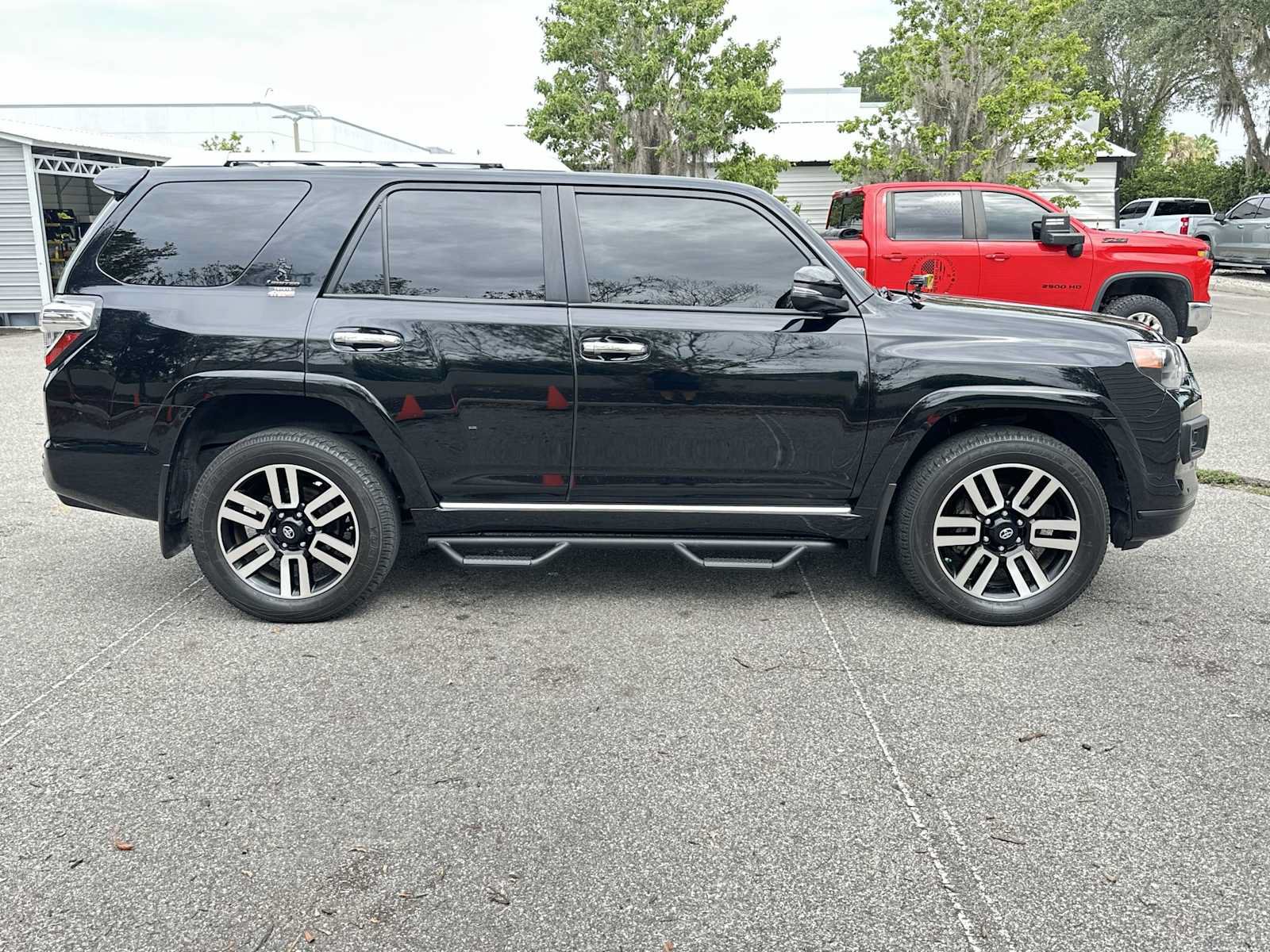 Used 2021 Toyota 4Runner Limited AWD/4WD image 7