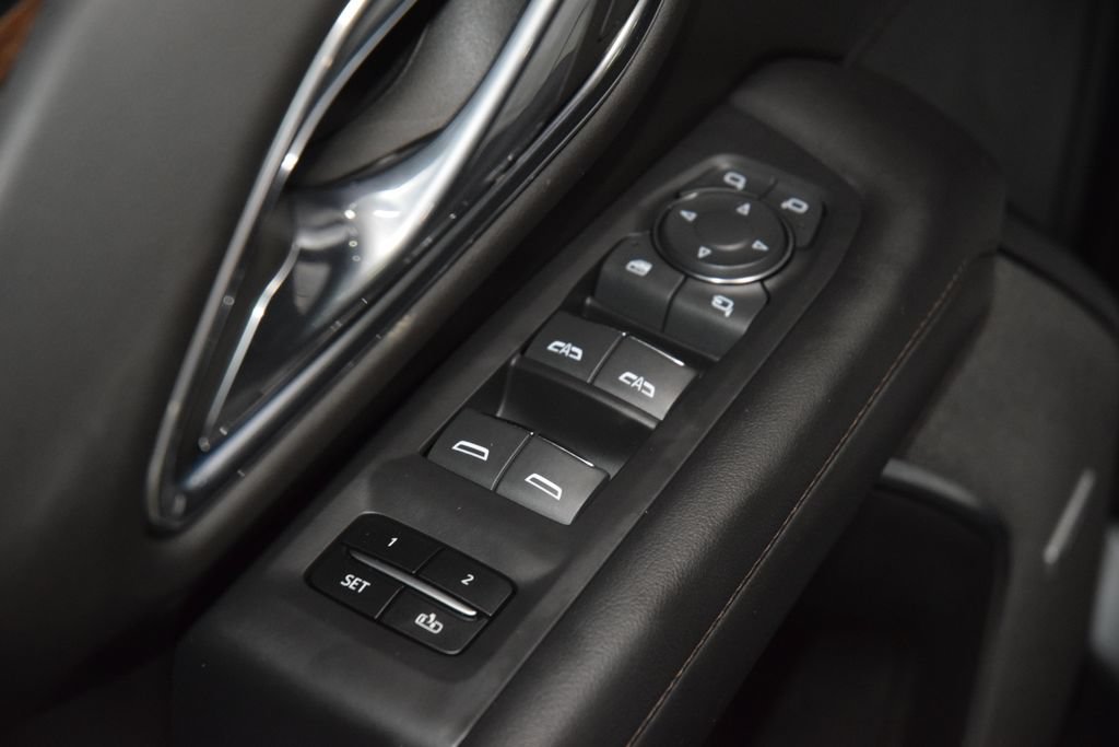 Used 2023 Chevrolet Tahoe High Country AWD/4WD image 49