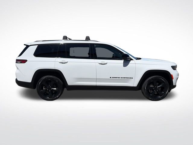 Used 2023 Jeep Grand Cherokee L Laredo AWD/4WD image 11