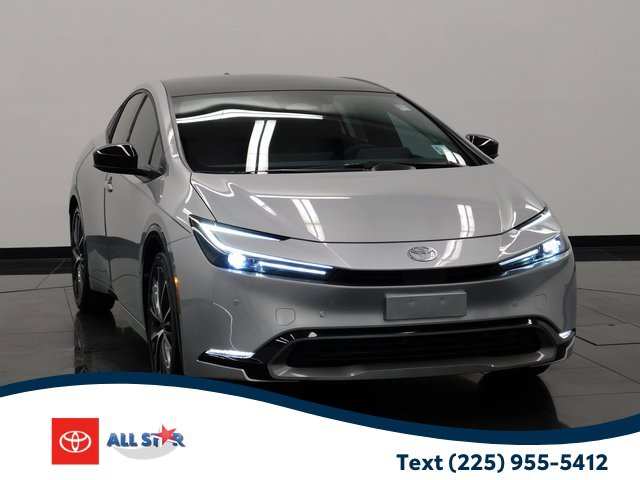 Used 2025 Toyota Prius LE