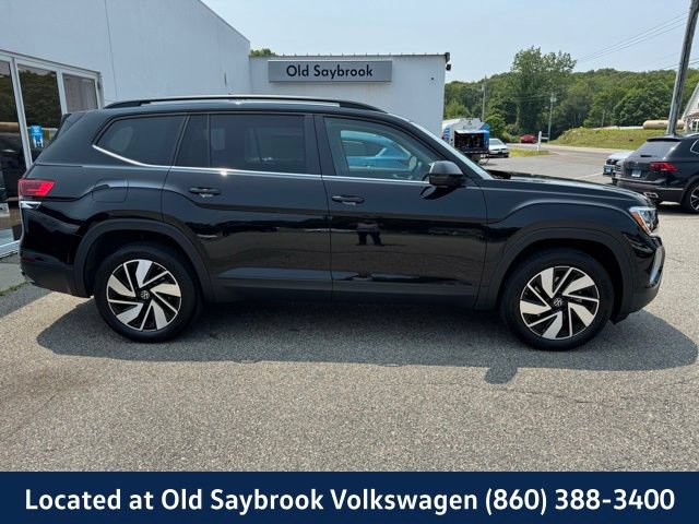 New 2025 Volkswagen Atlas SE AWD/4WD image 2