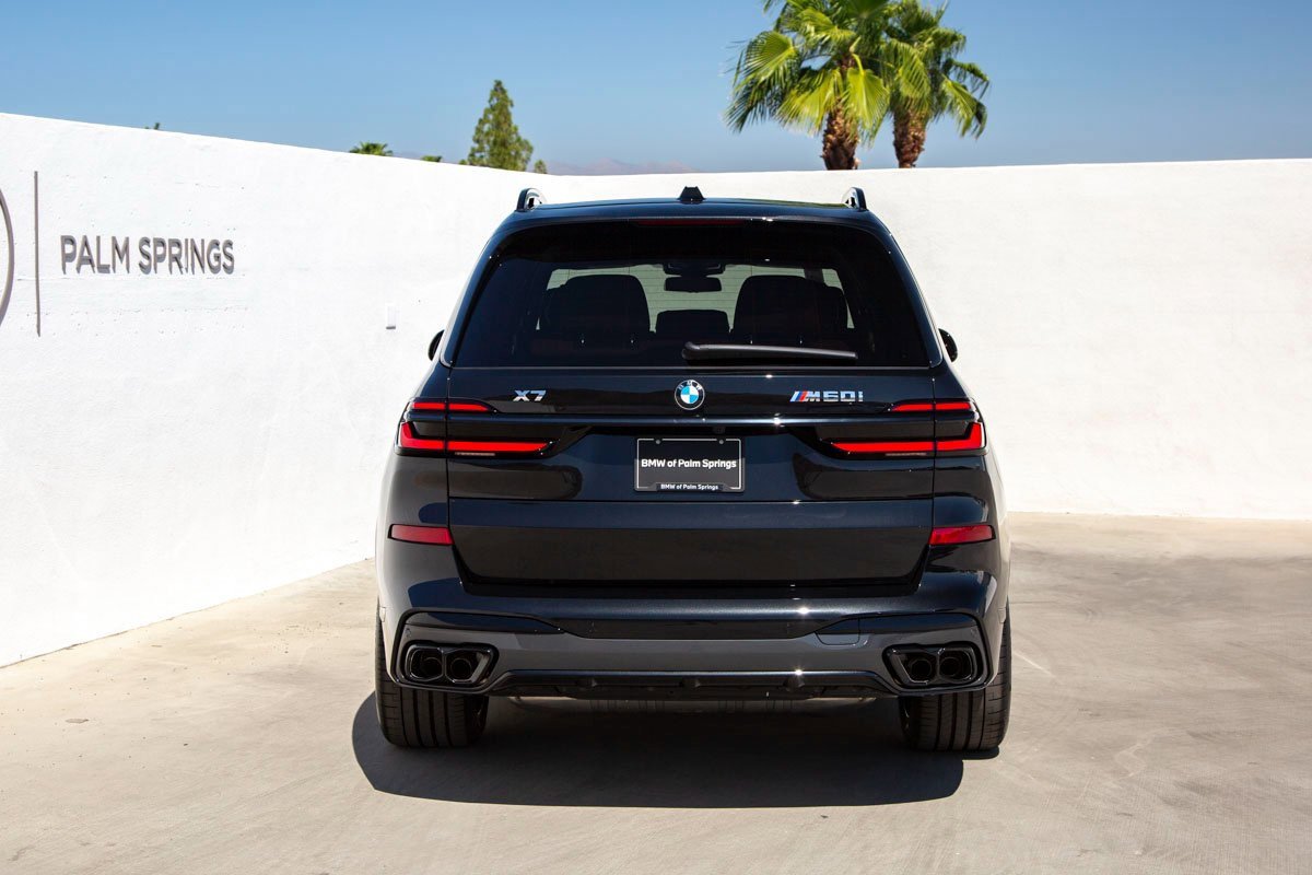 New 2026 BMW X7 M60i image 7