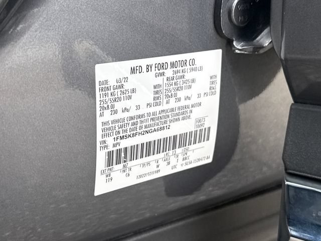 Used 2022 Ford Explorer Limited w/ Equipment Group 301A AWD/4WD image 30