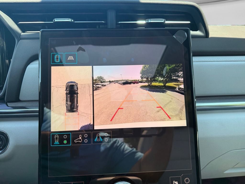 New 2026 GMC Terrain Denali AWD/4WD image 21