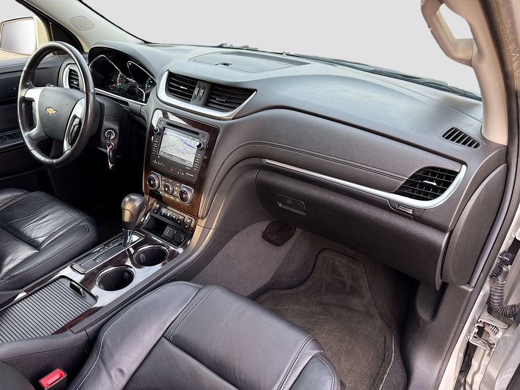 Used 2015 Chevrolet Traverse LTZ image 33