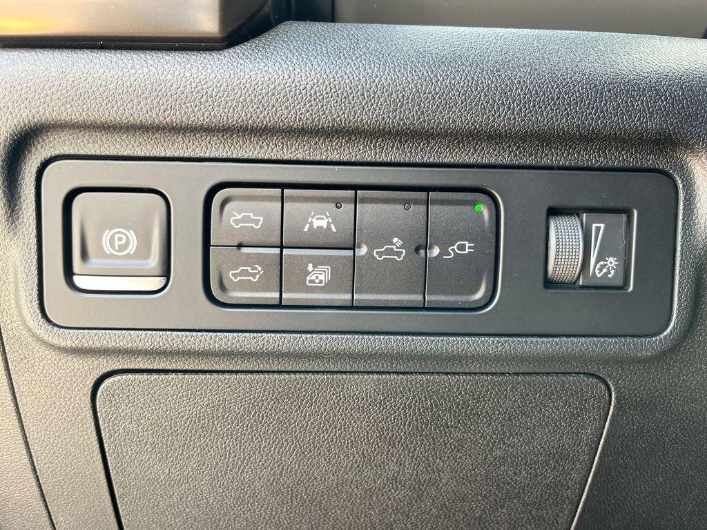 New 2025 GMC Hummer EV 2X w/ Extreme Off-Road Package image 18