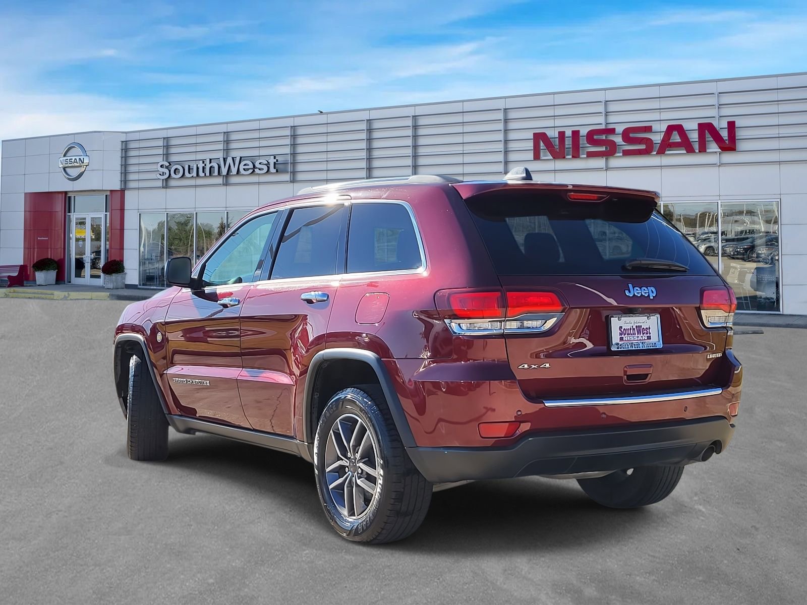 Used 2020 Jeep Grand Cherokee Limited image 9
