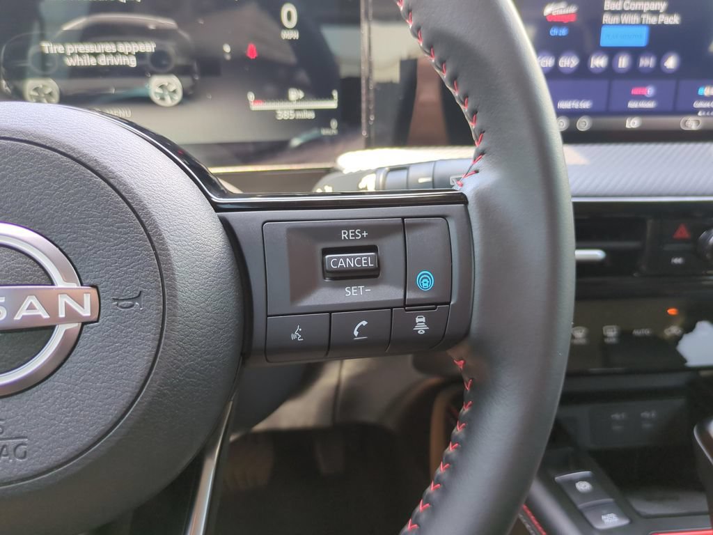Certified 2026 Nissan Kicks SR FWD image 19