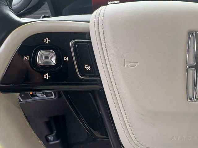 Used 2021 Lincoln Aviator Black Label w/ Dynamic Handling Package image 13