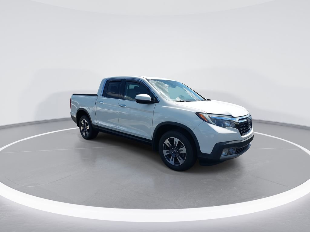 Used 2017 Honda Ridgeline RTL-E image 2
