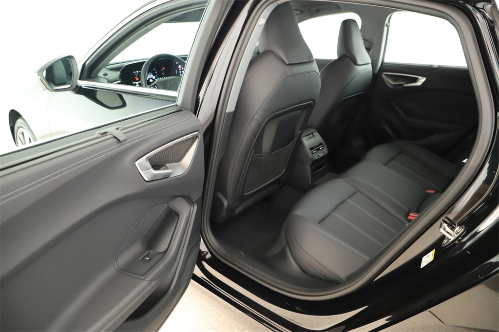 Certified 2025 Audi A5 2.0T Prestige w/ 19" Wheel Package image 27