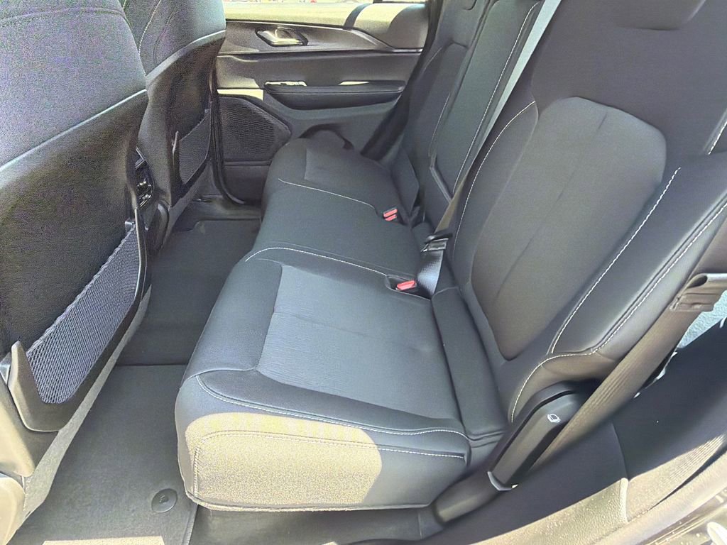 New 2026 Jeep Grand Cherokee Laredo X AWD/4WD image 22