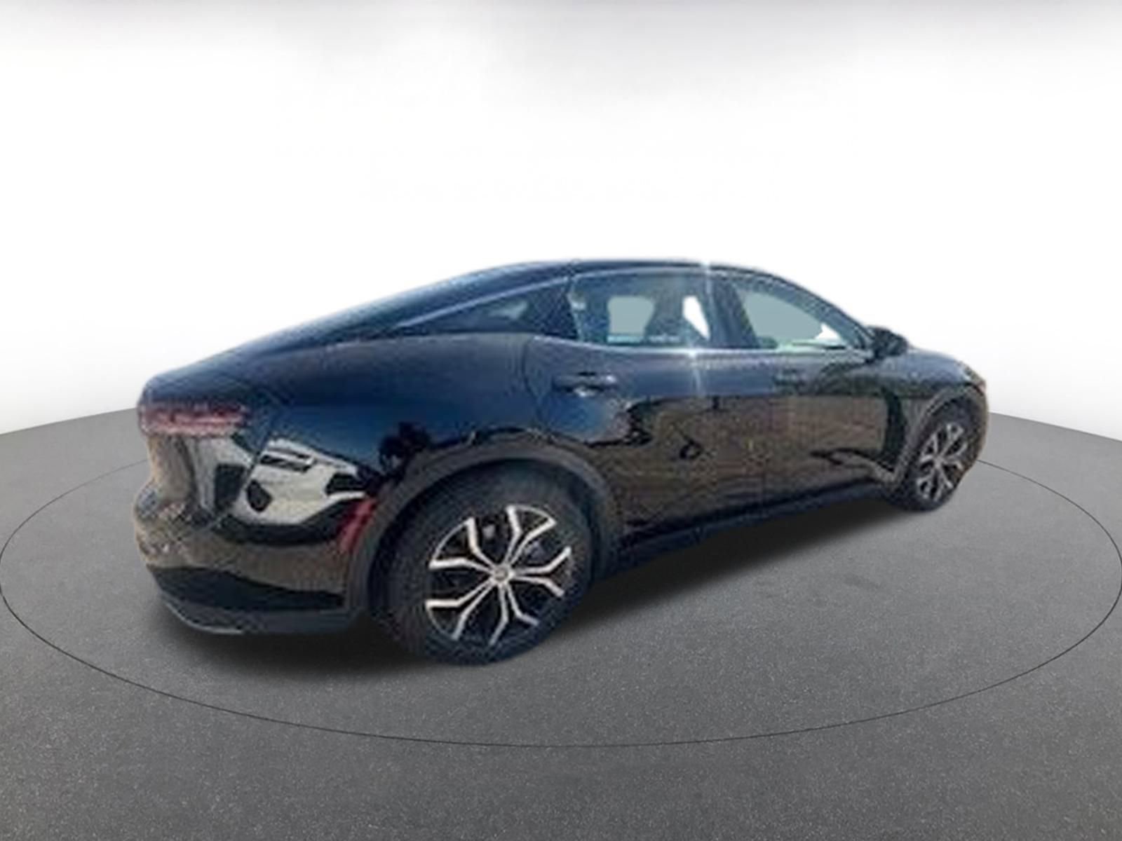 Used 2025 Toyota Crown XLE image 6