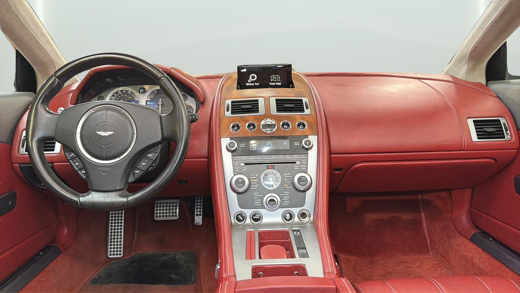 Used 2014 Aston Martin DB9 Volante RWD image 14
