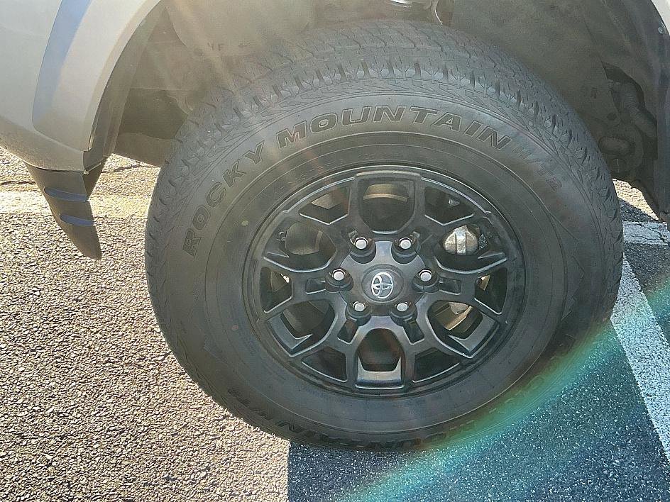 Used 2021 Toyota Tacoma SR5 image 7