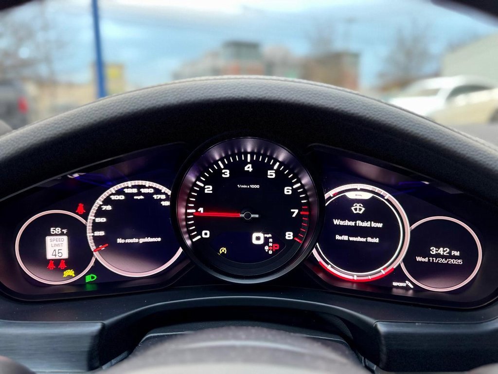 Used 2022 Porsche Panamera 4 Platinum Edition w/ Assistance Package image 14