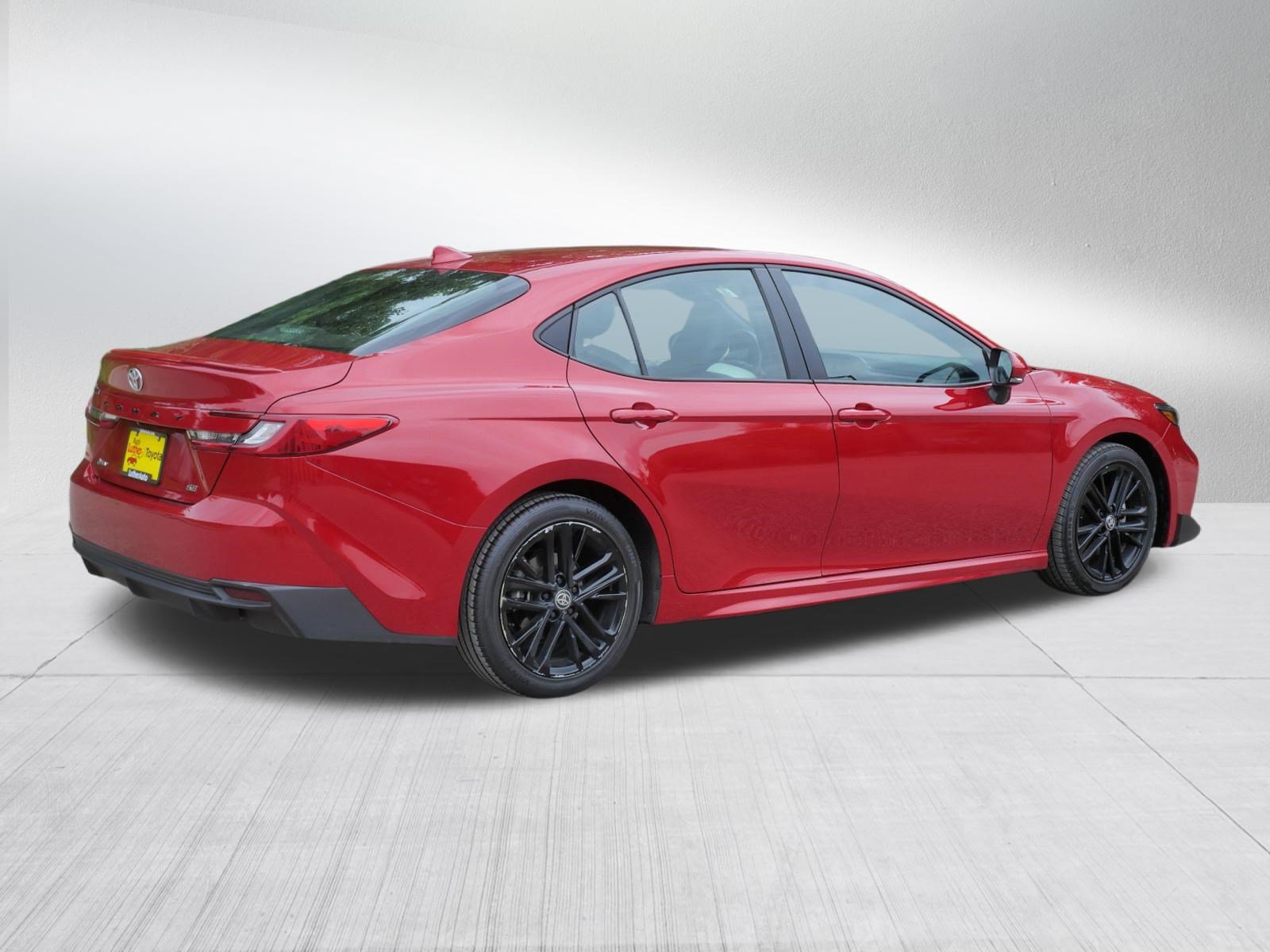 Certified 2025 Toyota Camry SE FWD image 8