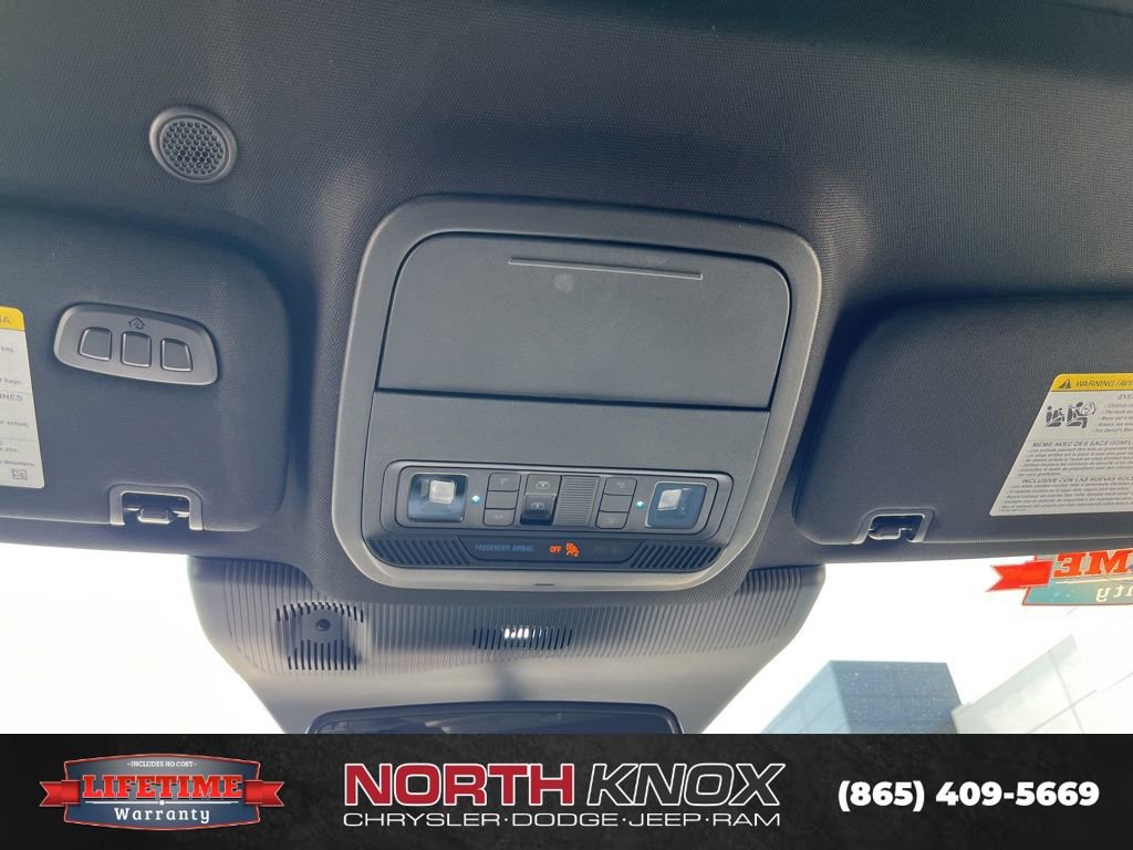Used 2026 Ford Explorer ST w/ Sun And Sound Package AWD/4WD image 12