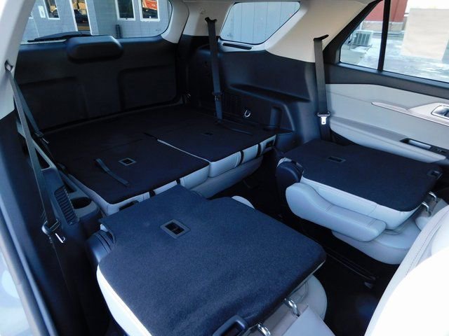 New 2026 Ford Explorer Active w/ Active Comfort Package image 30