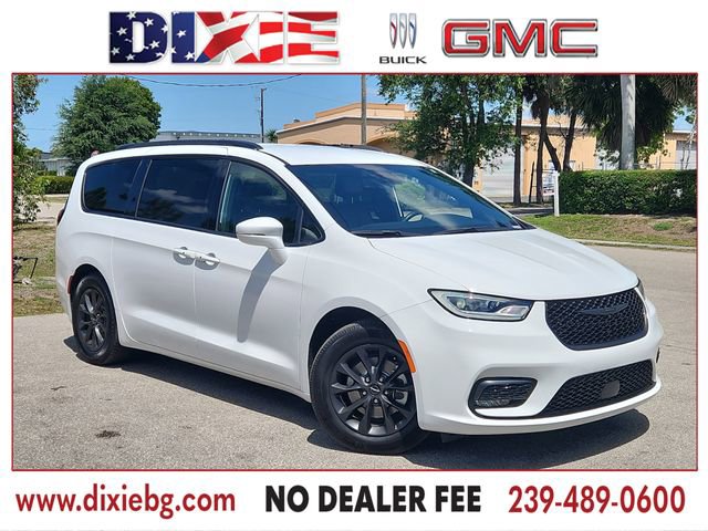 Used 2022 Chrysler Pacifica Touring-L w/ S Appearance Package FWD image 1