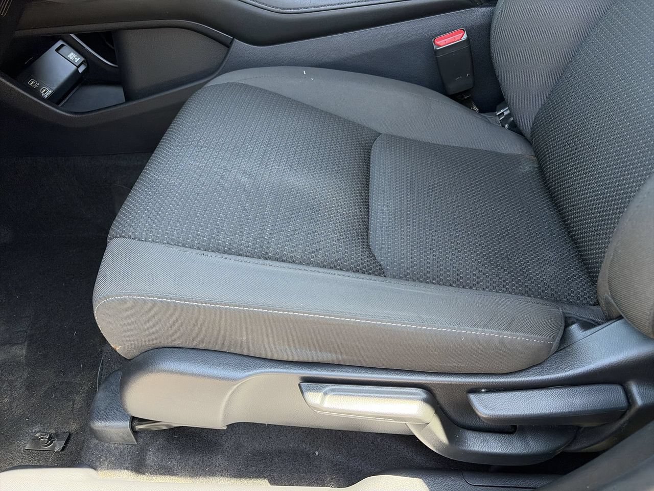Used 2020 Honda HR-V EX image 19