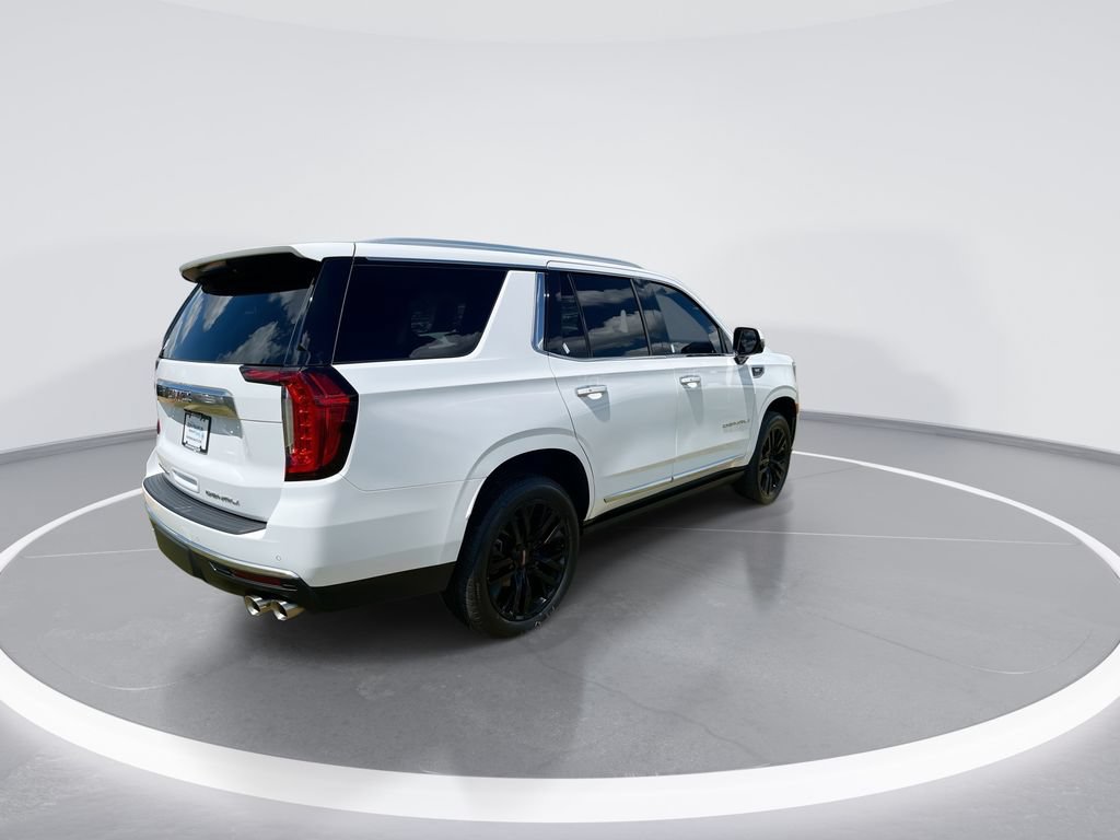 Used 2021 GMC Yukon Denali w/ Denali Premium Package AWD/4WD image 8