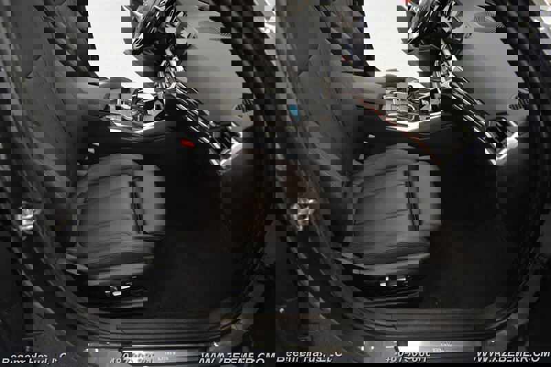 Used 2020 BMW 330i Sedan w/ Convenience Package image 20