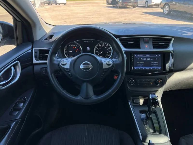 Used 2016 Nissan Sentra SV image 17