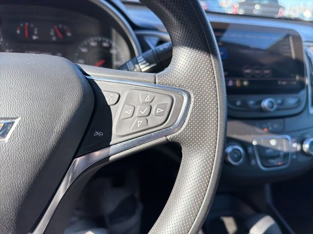 Used 2024 Chevrolet Malibu LS image 31