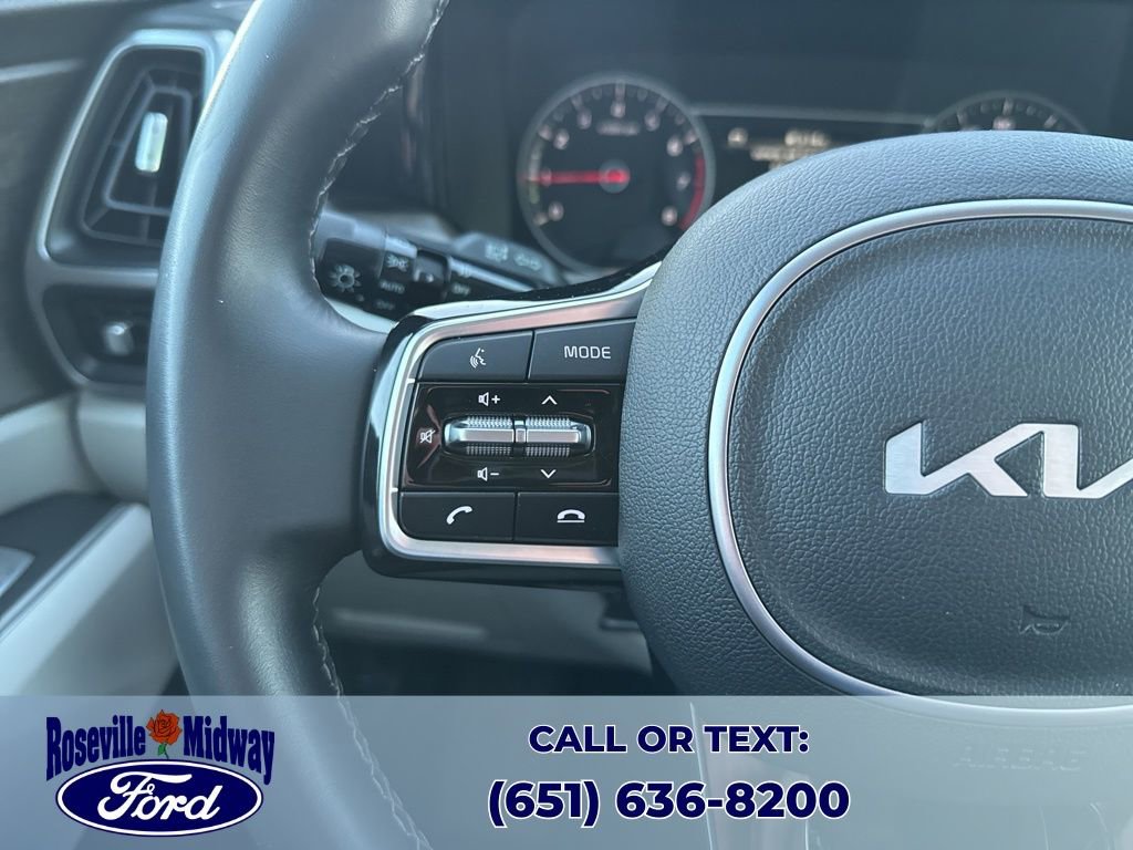 Used 2023 Kia Sorento EX image 23