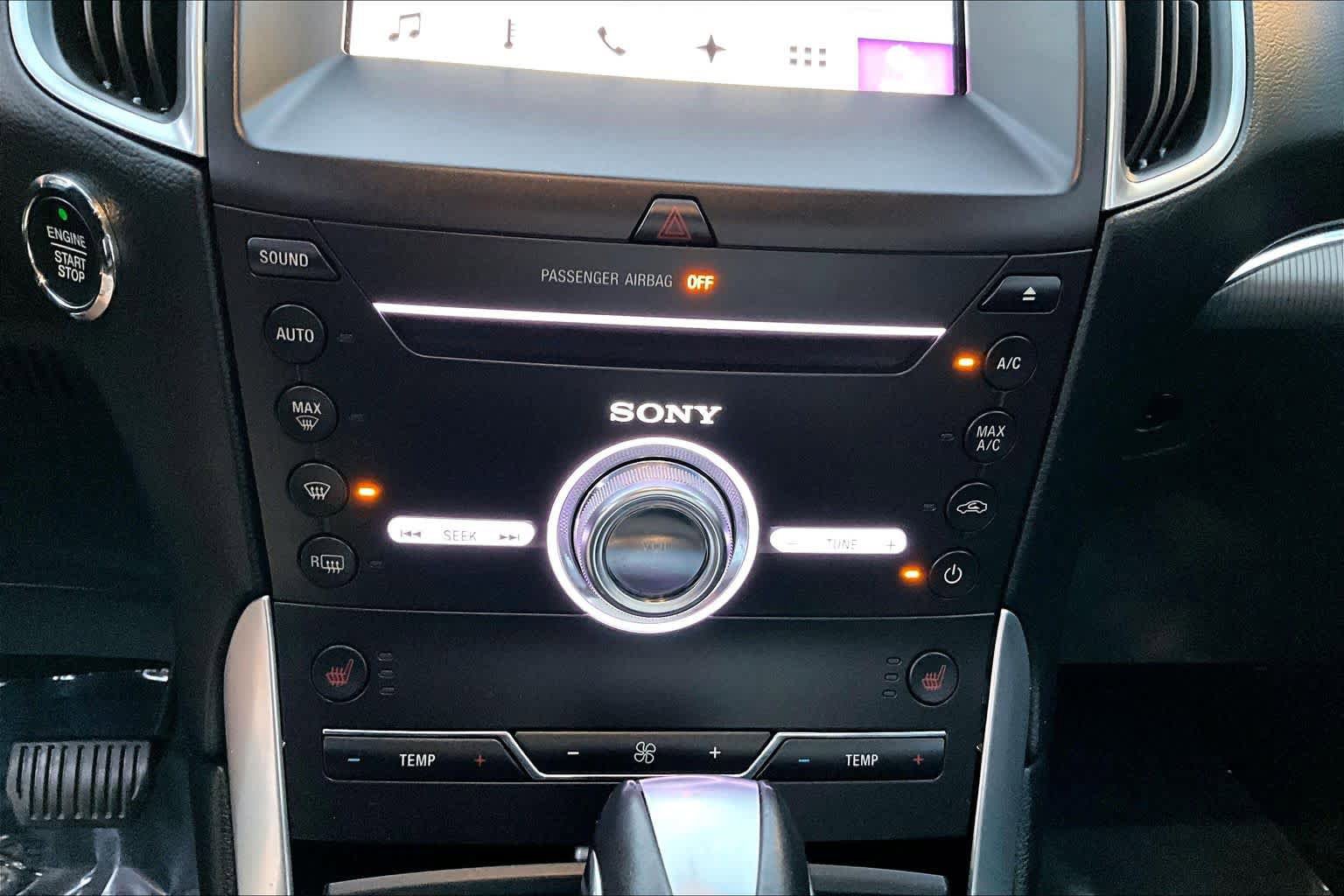 Used 2017 Ford Edge Titanium w/ Technology Package FWD image 51