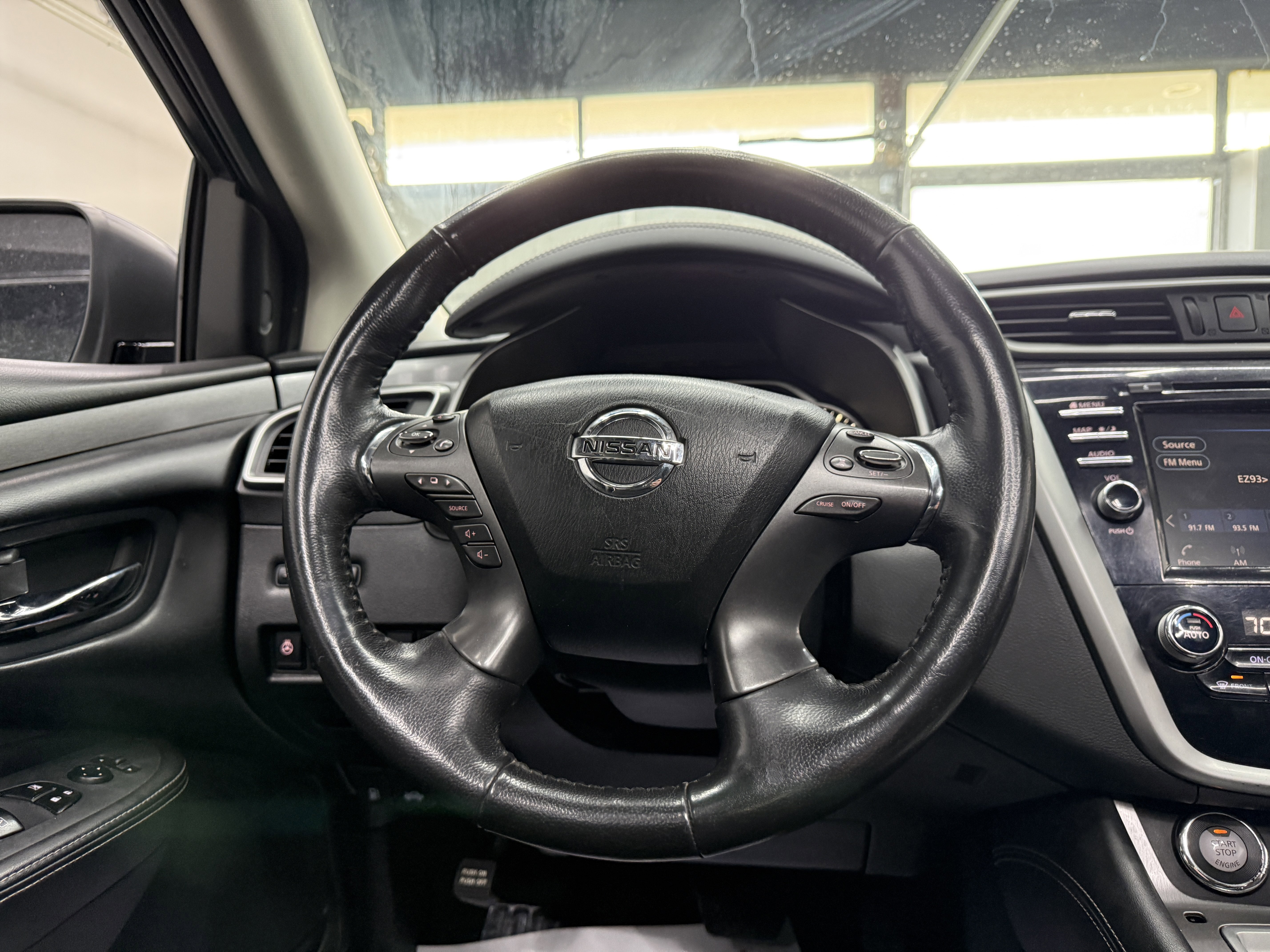 Used 2020 Nissan Murano SV image 12