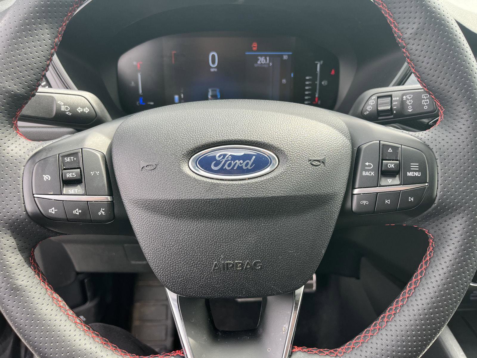 Used 2023 Ford Escape ST-Line AWD/4WD image 11