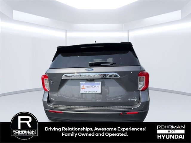 Used 2024 Ford Explorer XLT AWD/4WD image 8