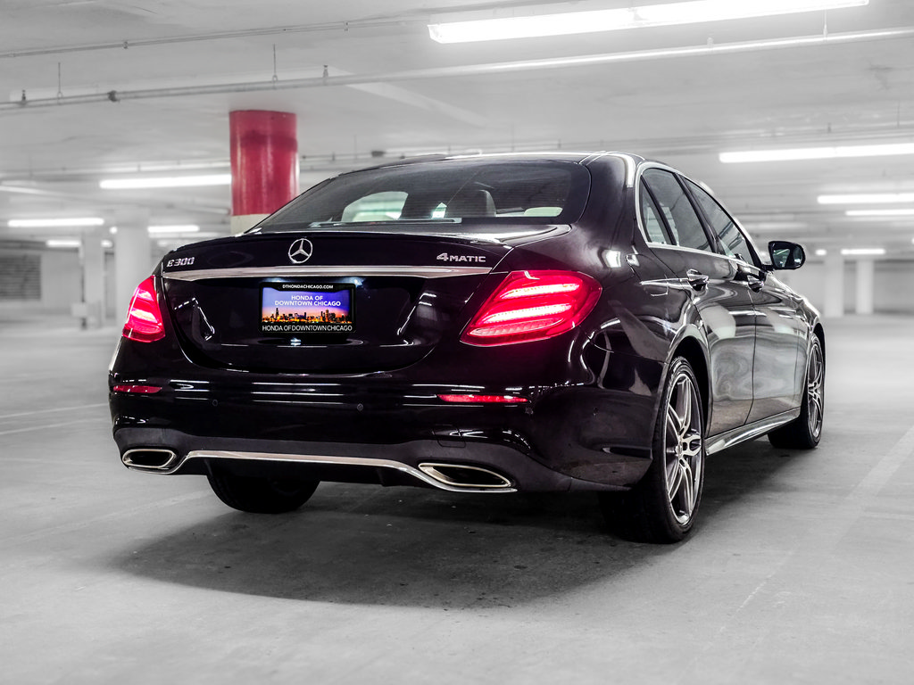 Used 2019 Mercedes-Benz E 300 4MATIC image 6