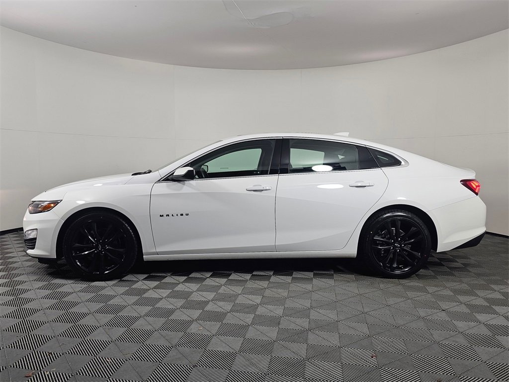 Used 2023 Chevrolet Malibu LT image 4