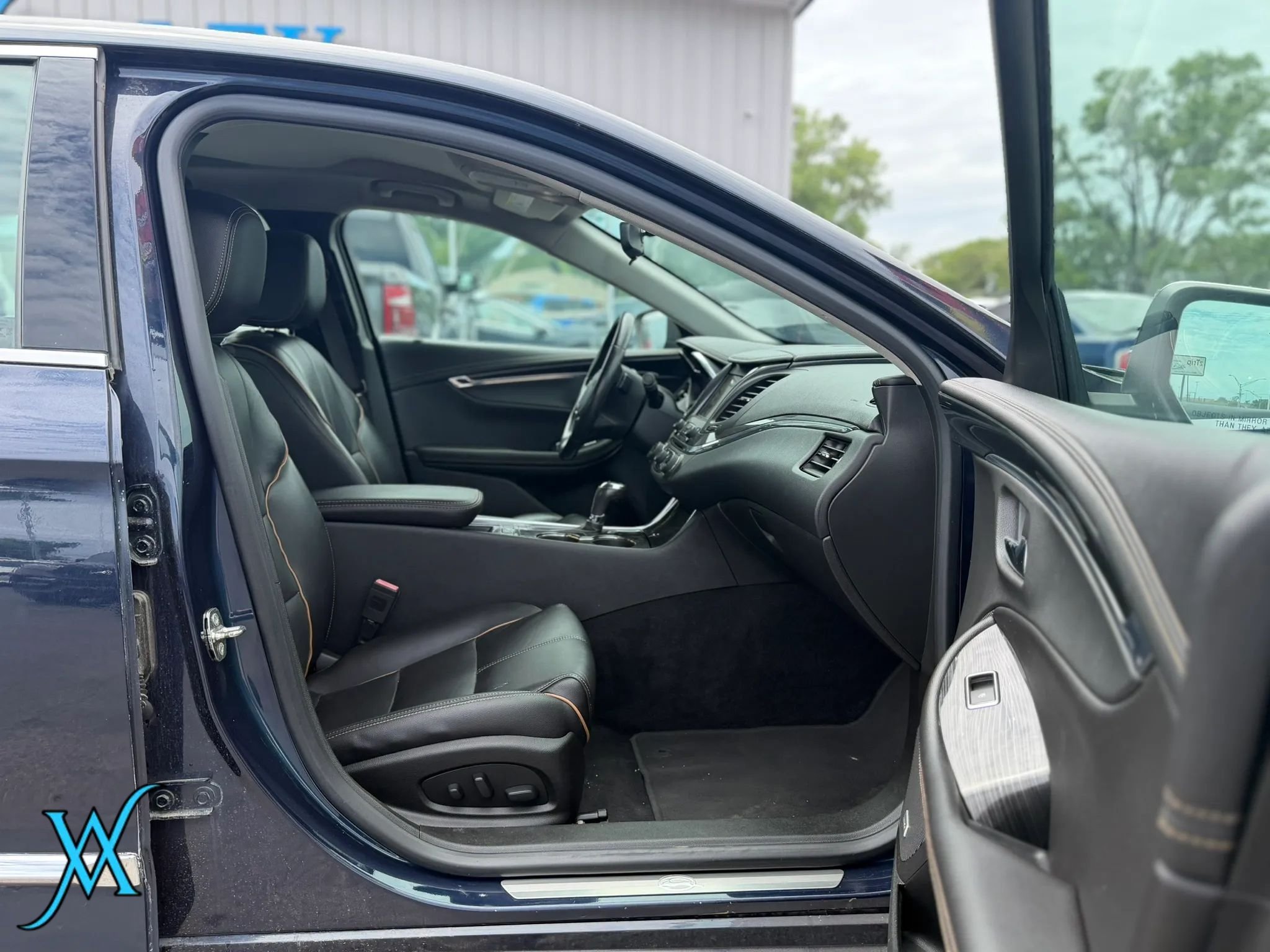 Used 2019 Chevrolet Impala Premier FWD image 20