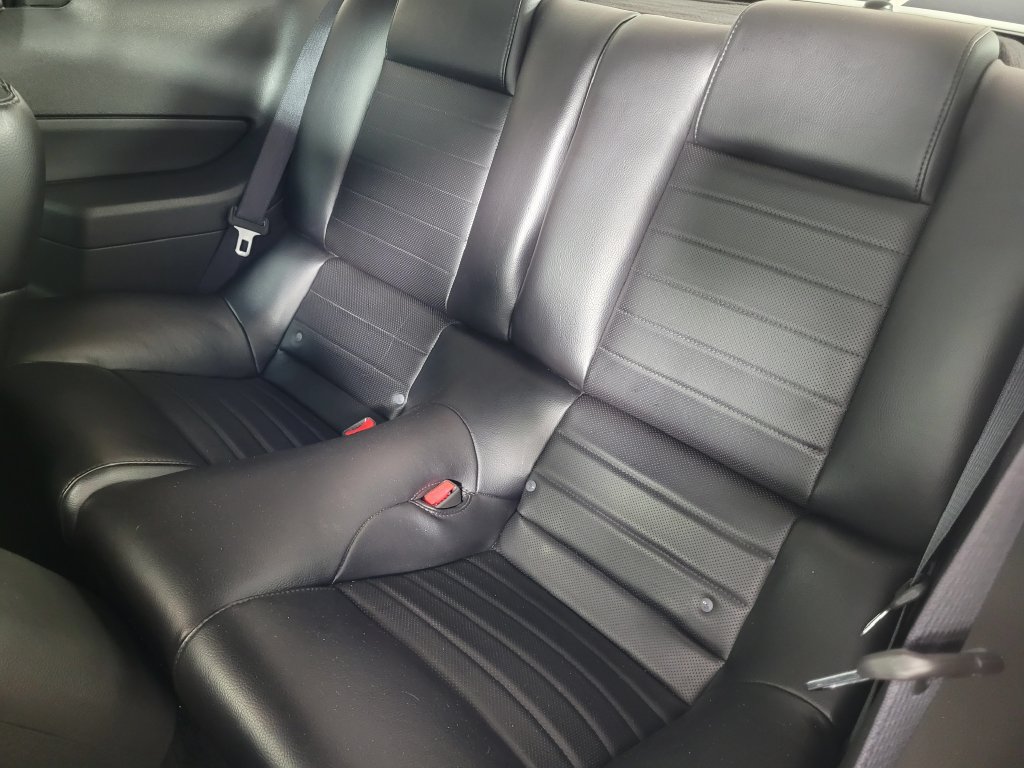 Used 2007 Ford Mustang Shelby GT500 RWD image 15