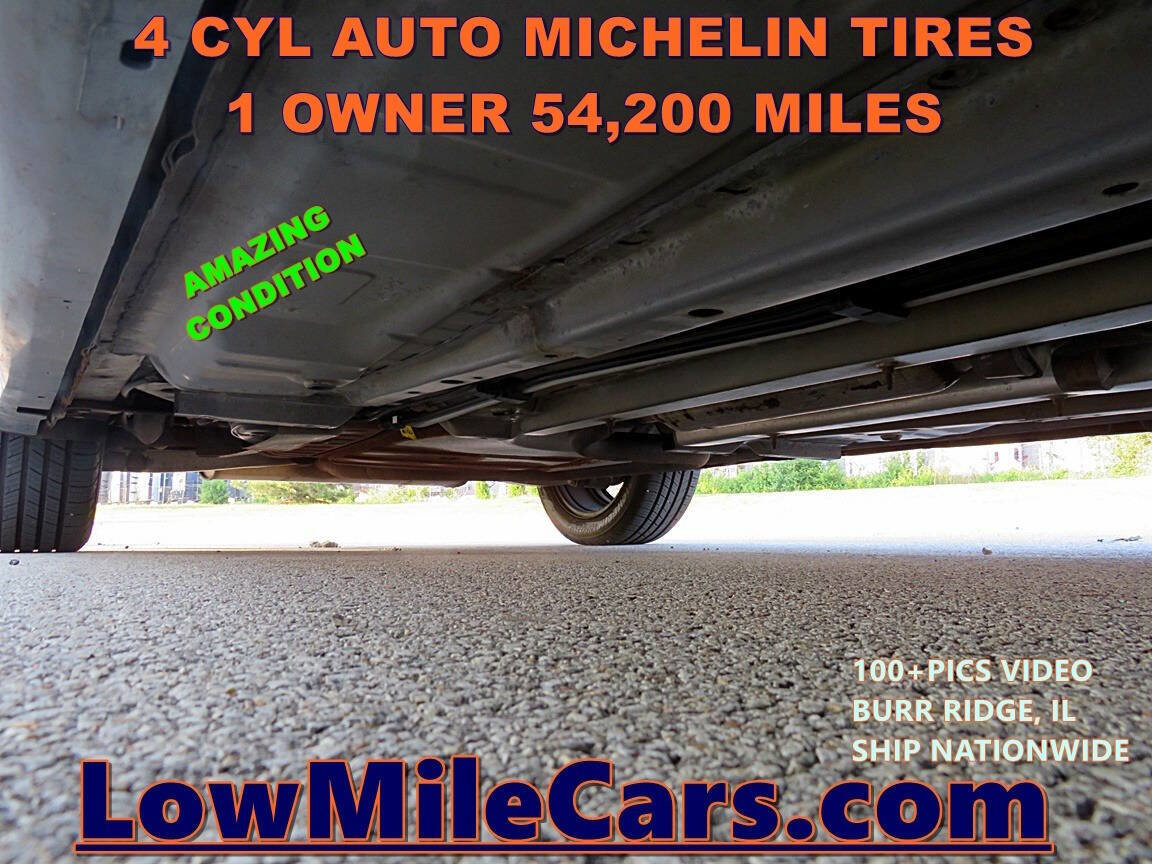 Used 2009 Chevrolet Malibu LS image 75