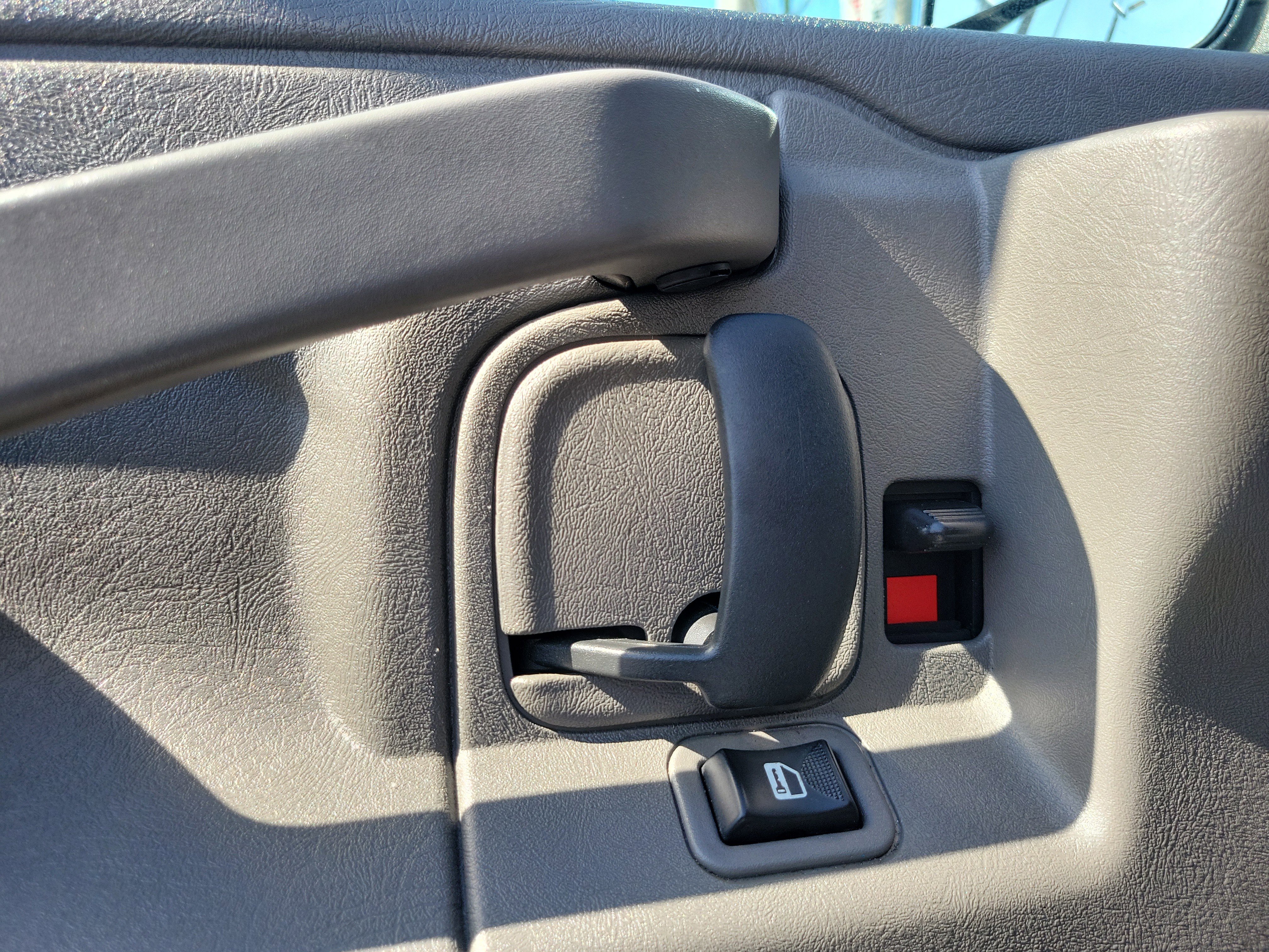 Used 2024 Chevrolet Express 2500 w/ Driver Convenience Package image 21