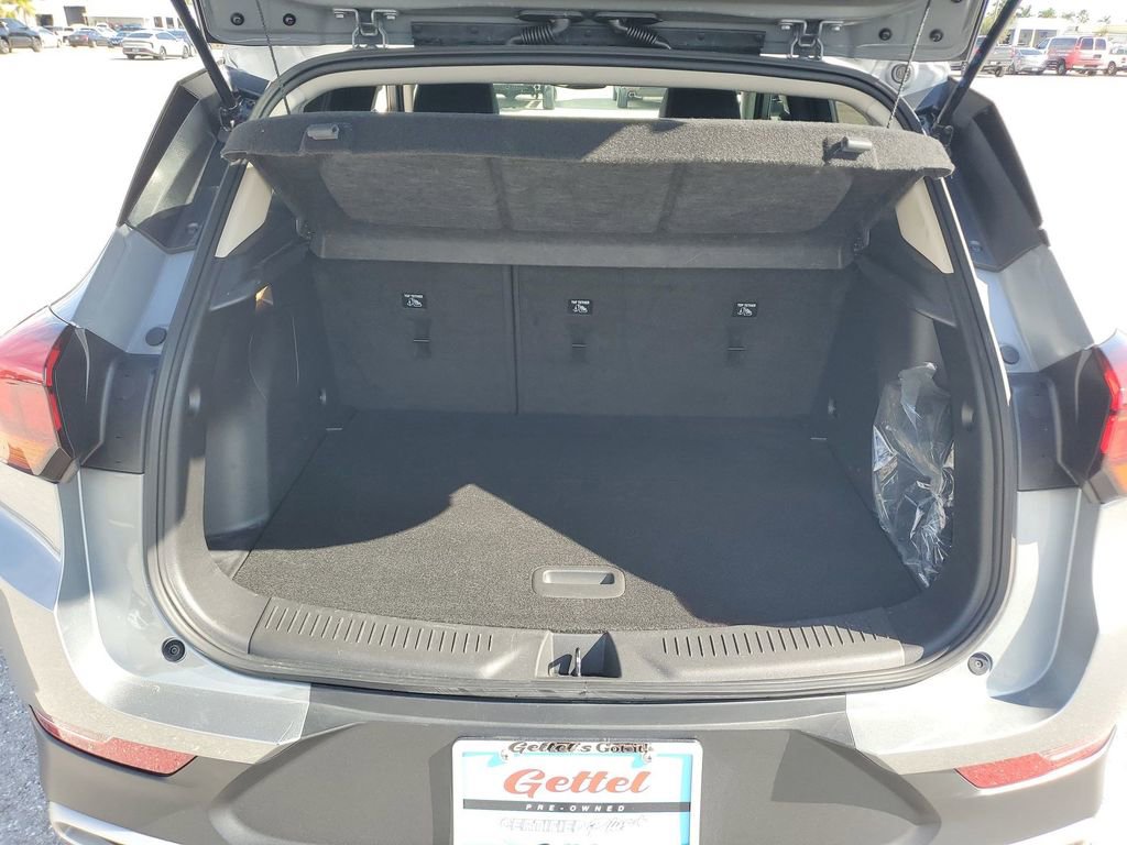 Used 2023 Buick Encore GX Select image 22