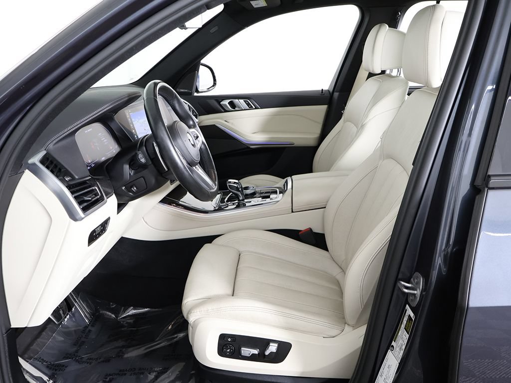 Used 2022 BMW X5 M50i AWD/4WD image 37
