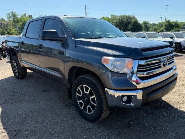 Used 2017 Toyota Tundra SR5 w/ TRD Off Road Package AWD/4WD image 8