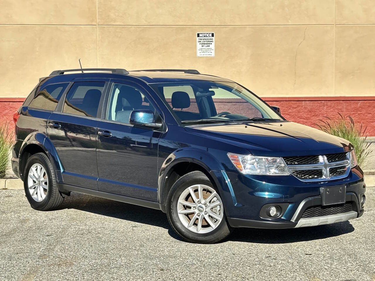 Used 2014 Dodge Journey SXT w/ Flexible Seating Group