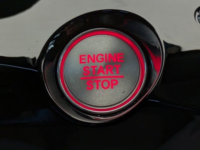 Used 2022 Acura MDX FWD image 32