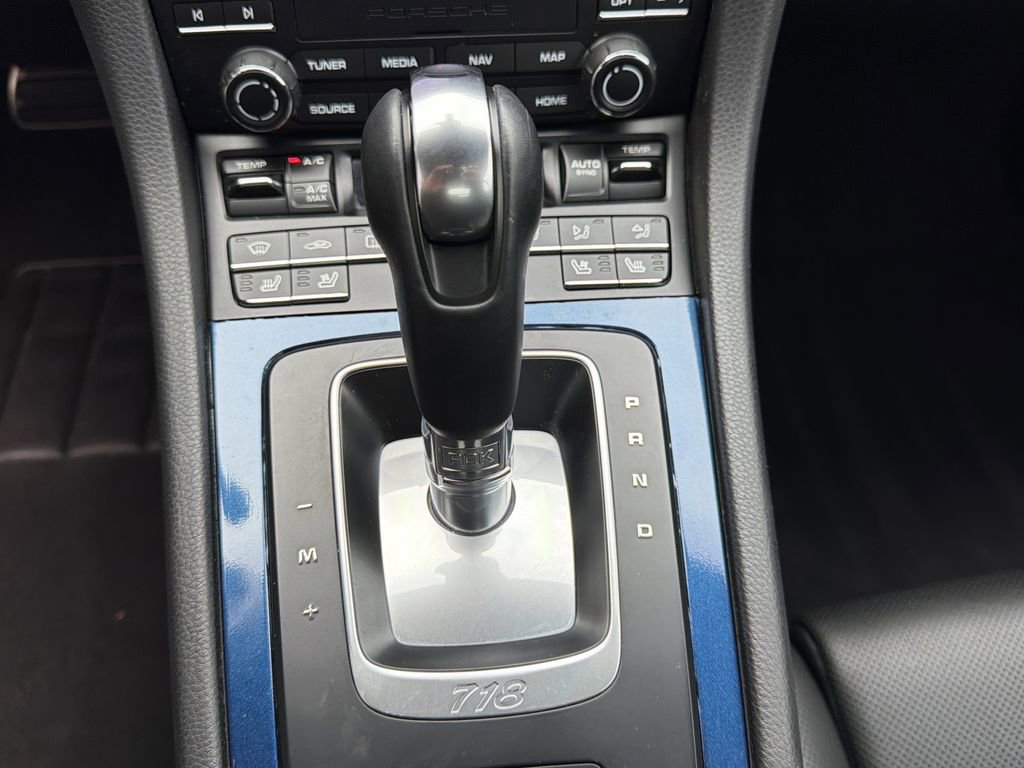 Used 2018 Porsche 718 Cayman image 23