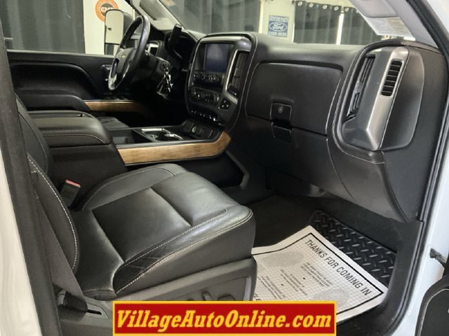 Used 2015 Chevrolet Silverado 3500 LTZ w/ LTZ Plus Package AWD/4WD image 33