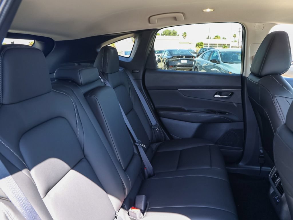 New 2026 Nissan Murano SV AWD/4WD image 18