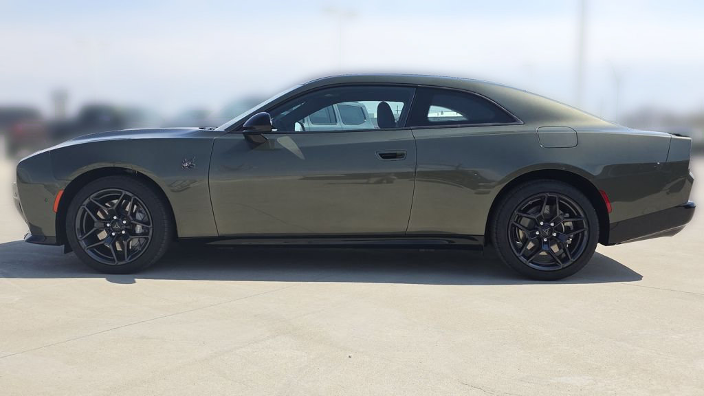 New 2026 Dodge Charger Scat Pack w/ Blacktop Package AWD/4WD image 2